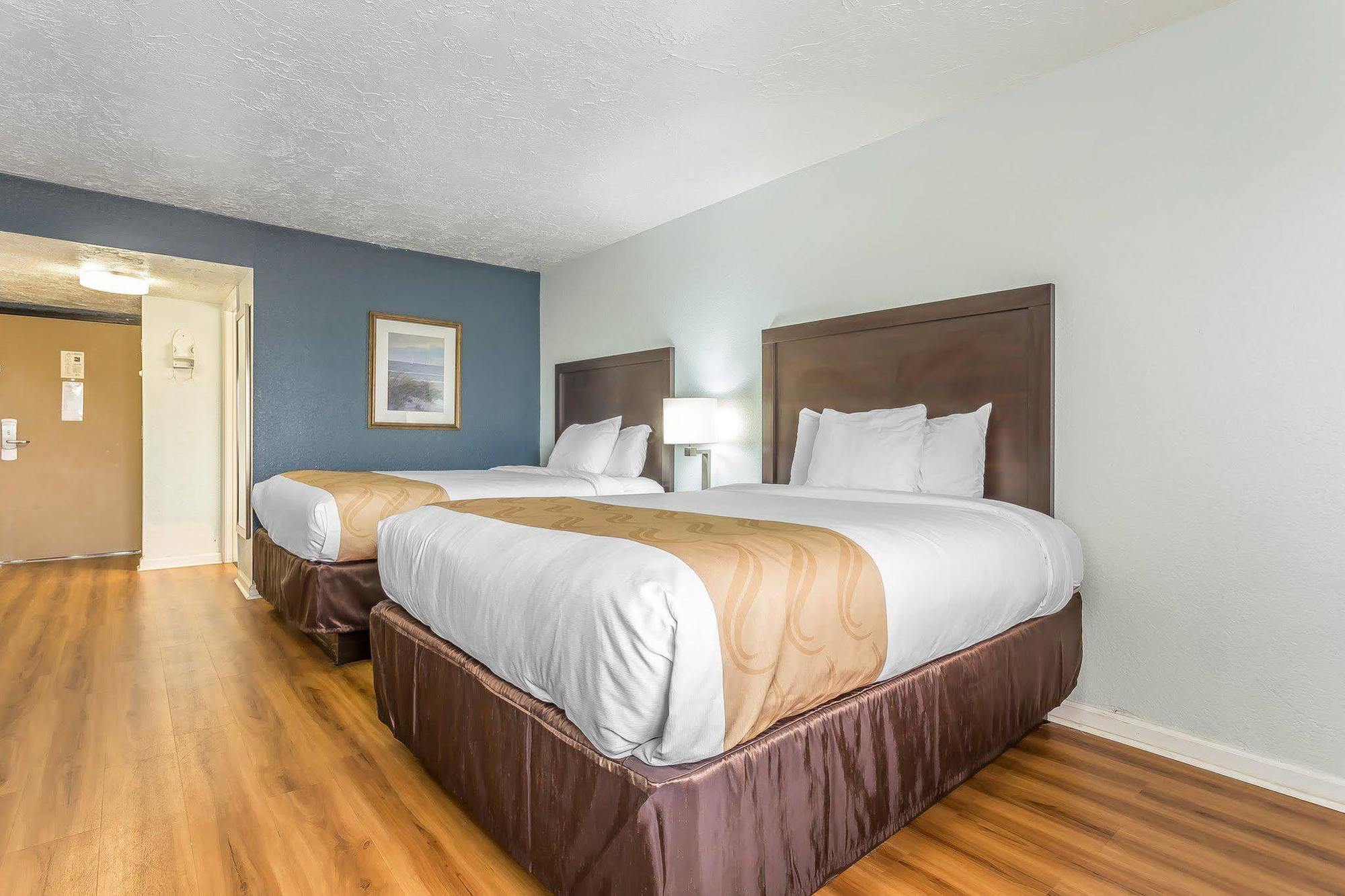 Quality Carolina Oceanfront Estalagem 3*