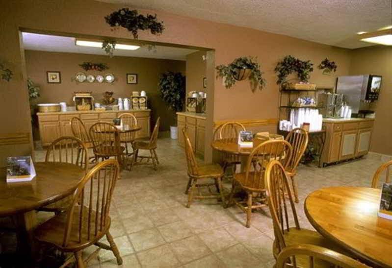 Inn Quality Carolina Oceanfront 3*